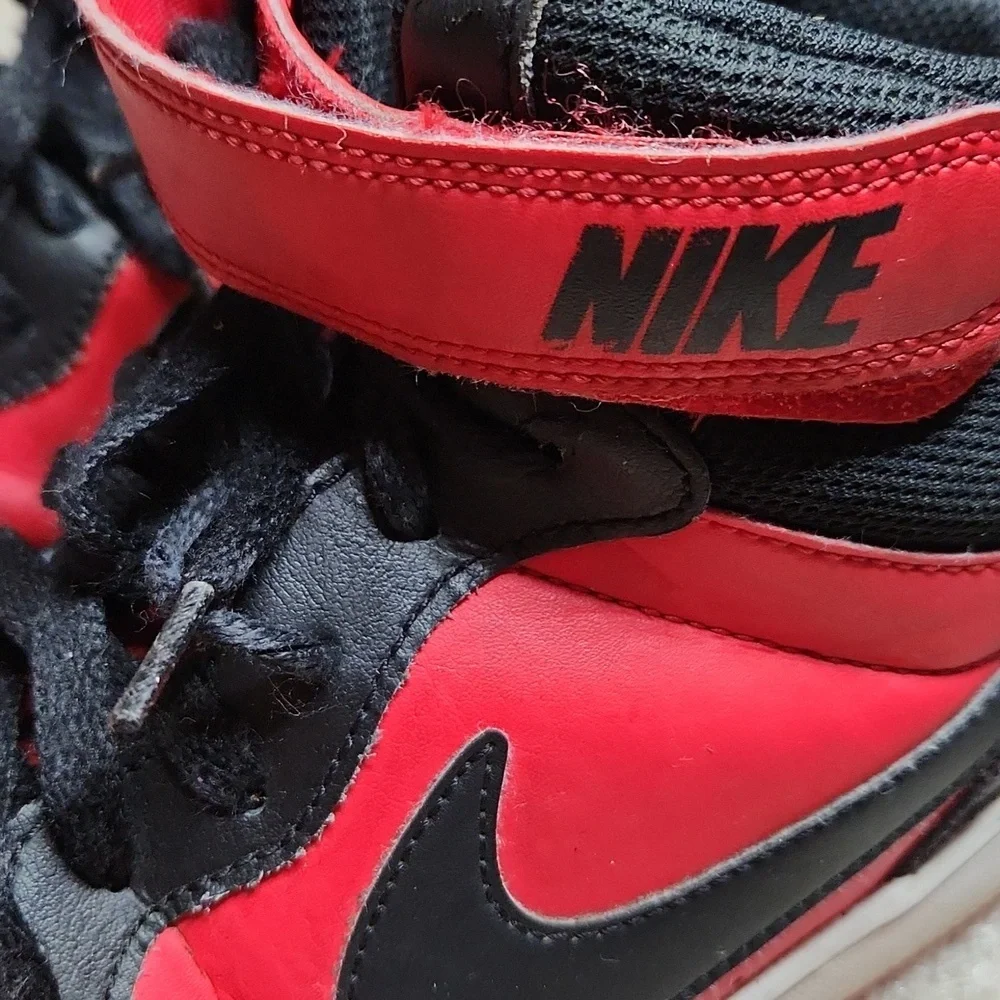 Nike Court Visions Sneakers - Picture 6 of 6